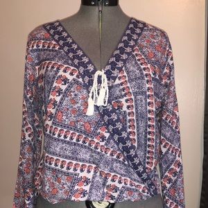 Hollister Size Large Boho Top- Hi-Lo